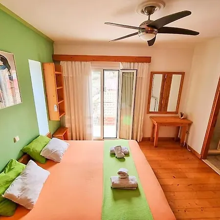 Tatil Evi Artemis House Agios Georgios Pagon
