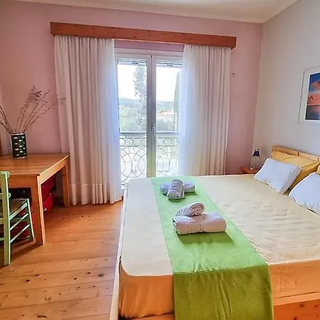 Tatil Evi Artemis House Agios Georgios Pagon